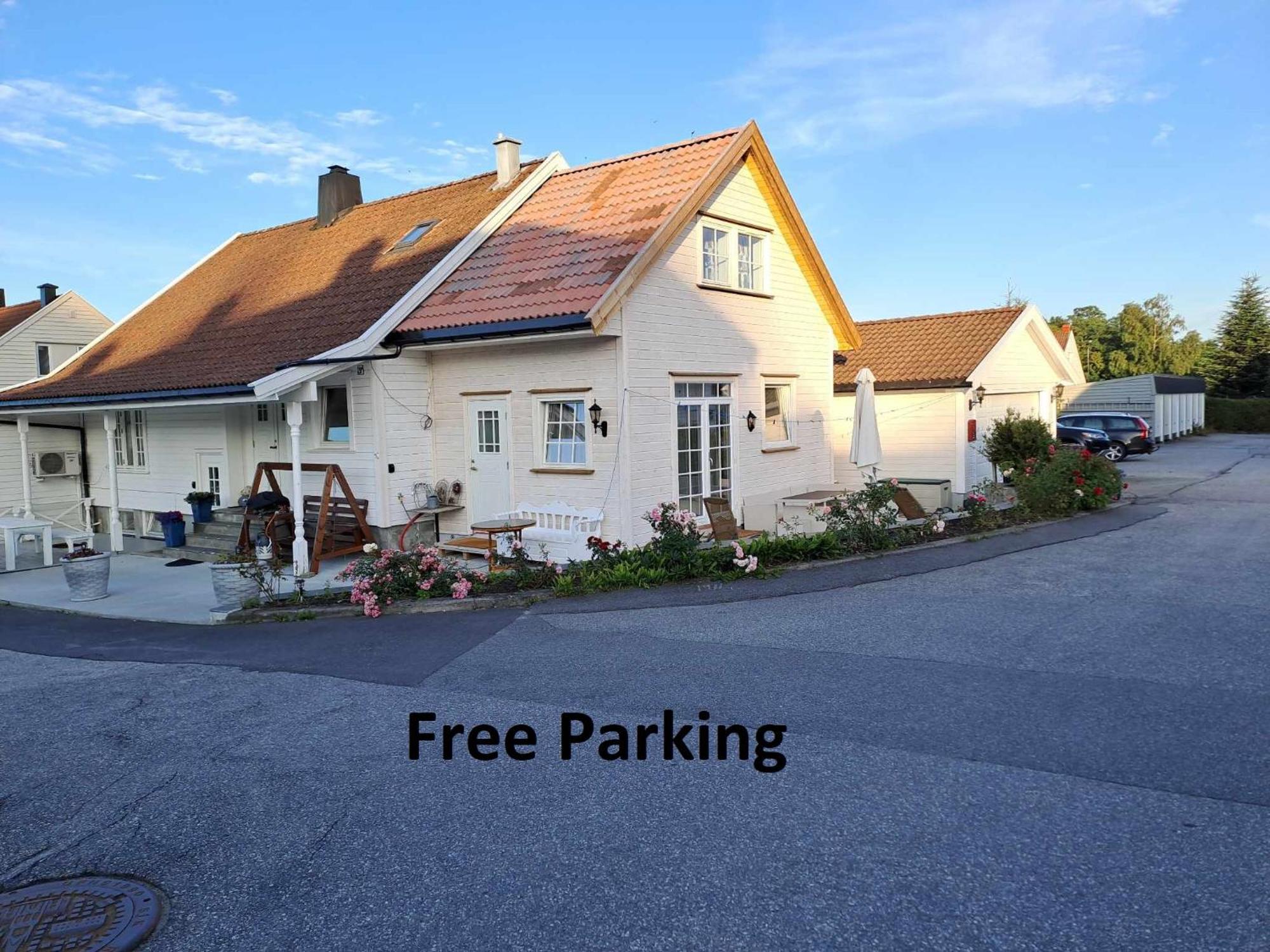Apartment Tryms Vei 20A - Stor Leilighet Kristiansand Luaran gambar